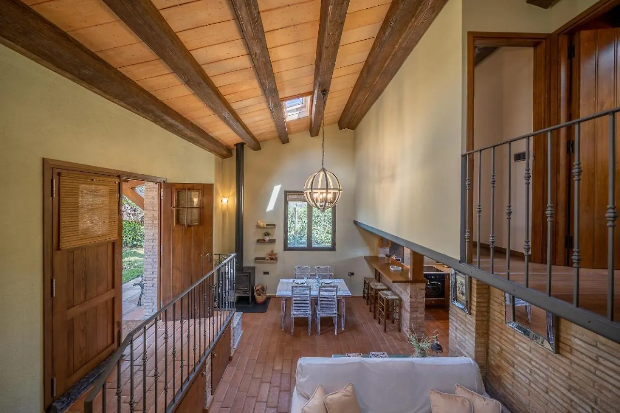 Villa Angela Palau-Sator